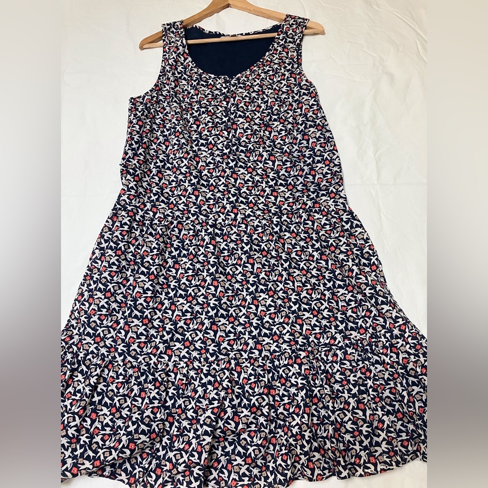 GAP Women's Navy and Red Floral Midi Dress